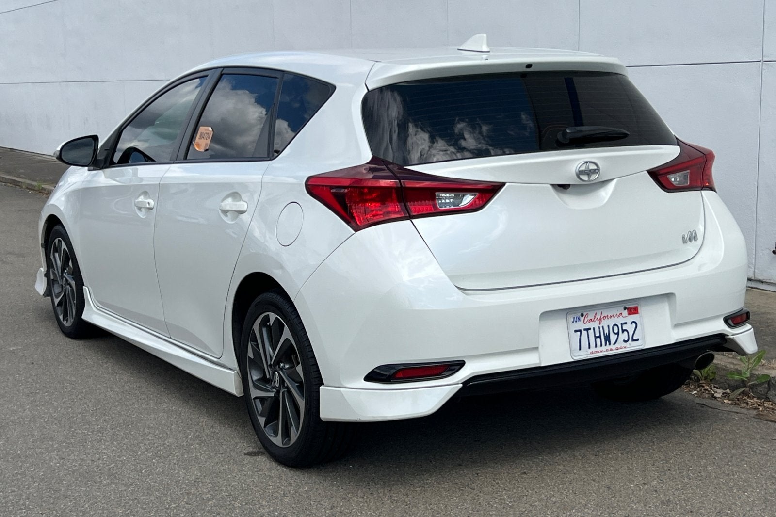 2016 Scion iM Base
