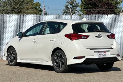 2017 Toyota Corolla iM Base