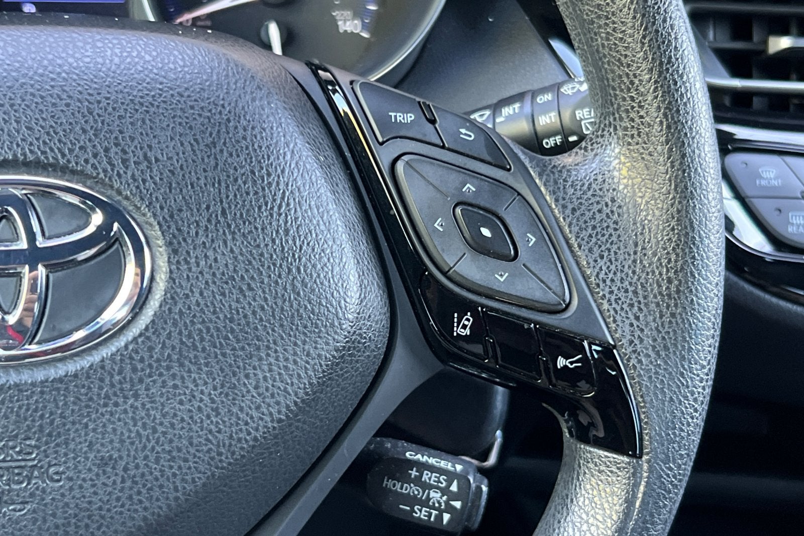 2019 Toyota C-HR LE