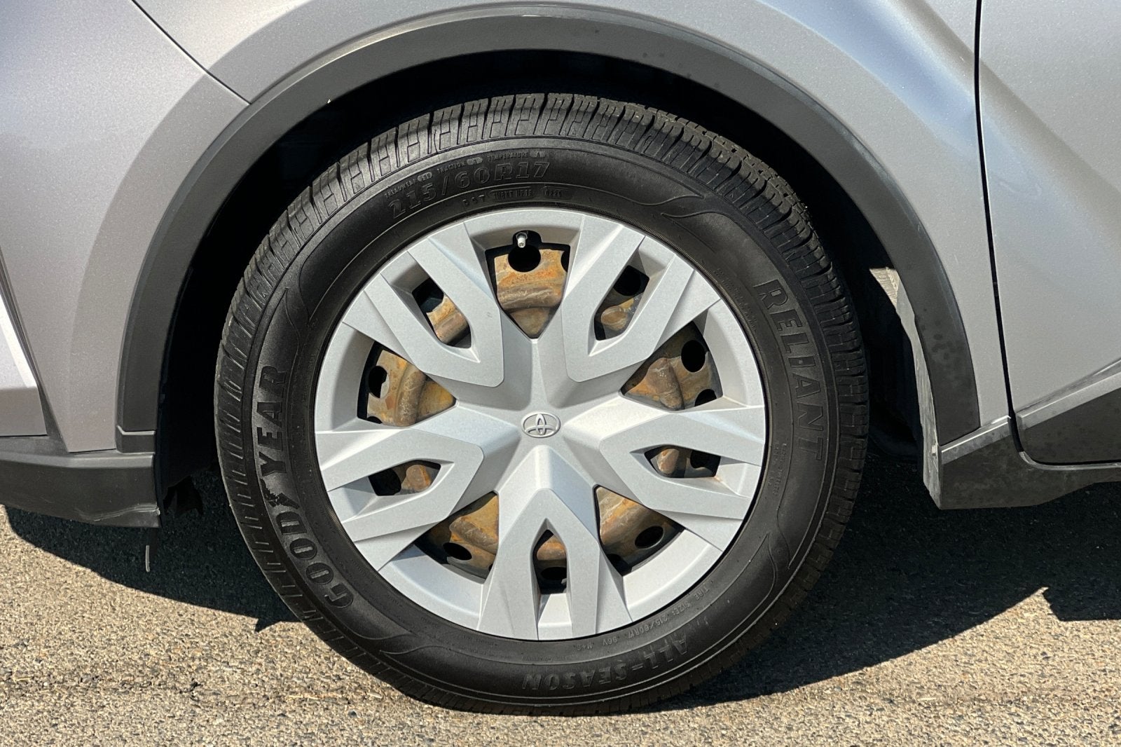 2020 Toyota C-HR LE