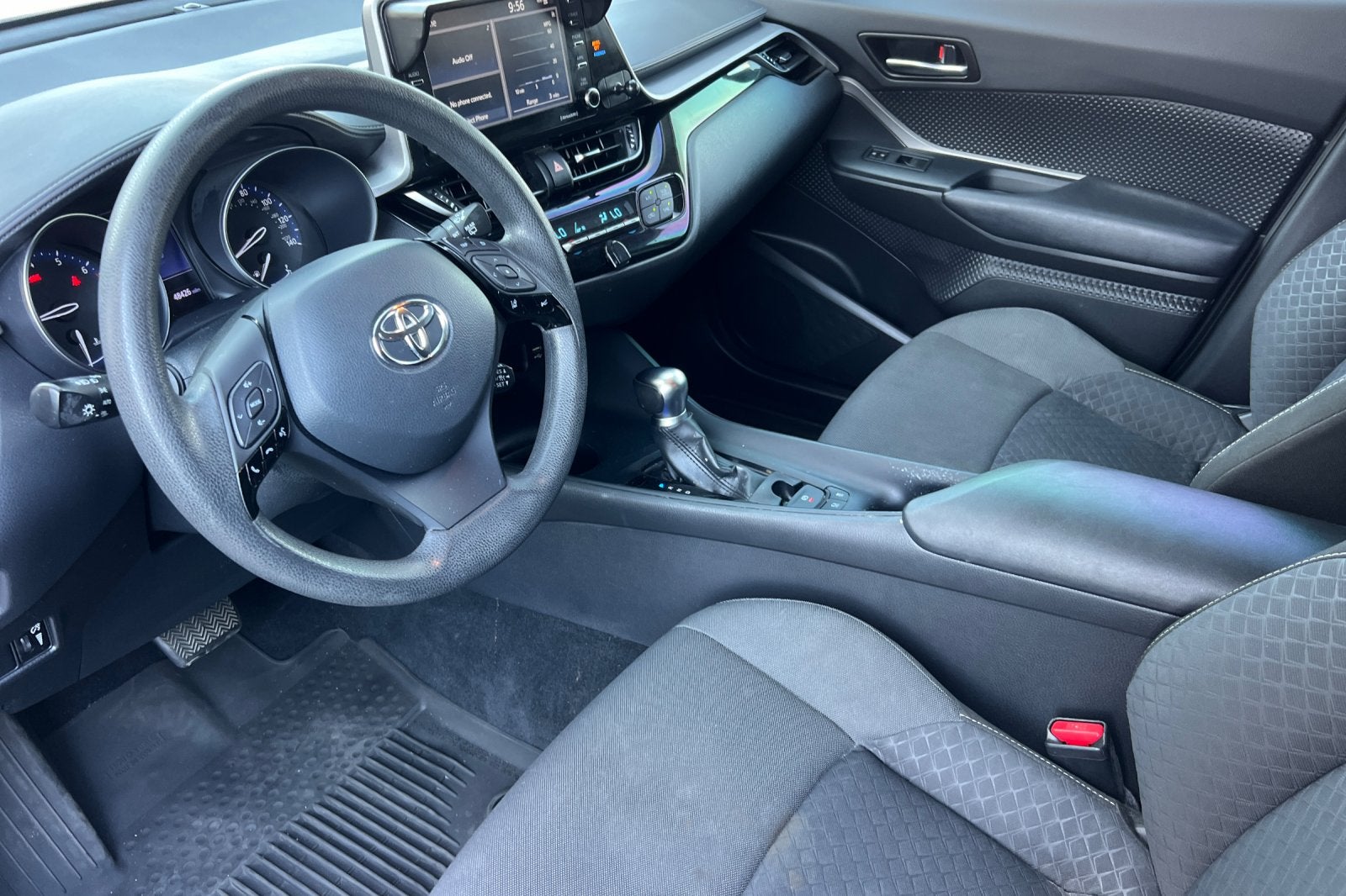 2020 Toyota C-HR LE