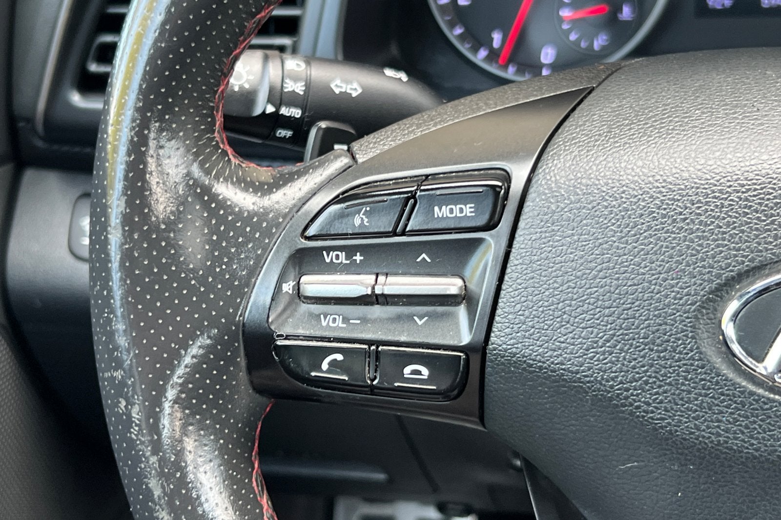 2020 Hyundai Elantra Sport