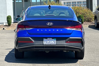 2025 Hyundai Elantra SEL Sport