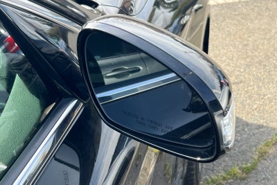 2022 Genesis G70 2.0T