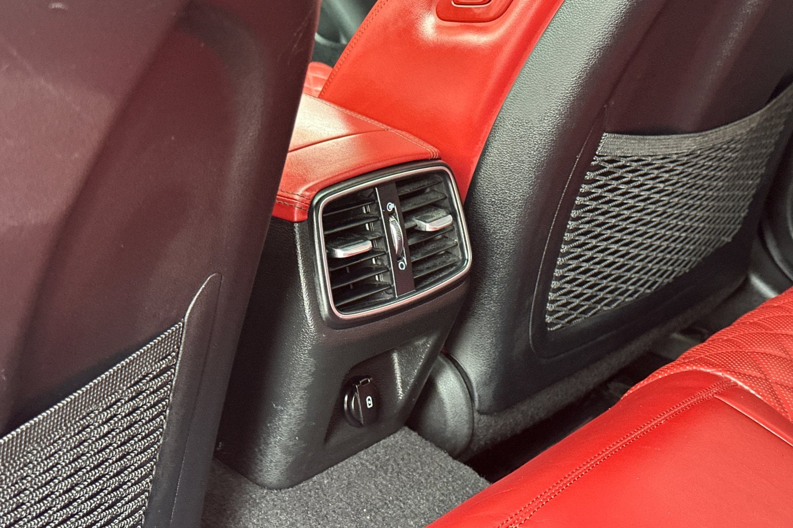 2023 Genesis G70 3.3T