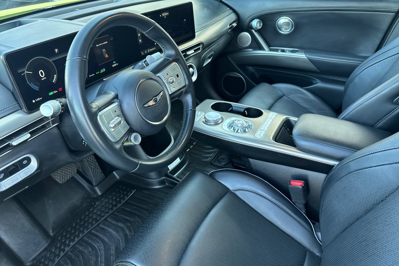 2023 Genesis GV60 Advanced