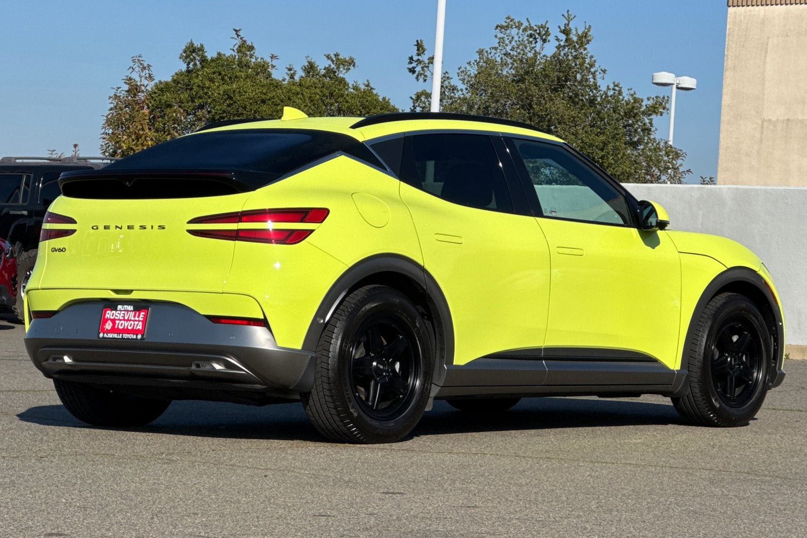 2023 Genesis GV60 Advanced