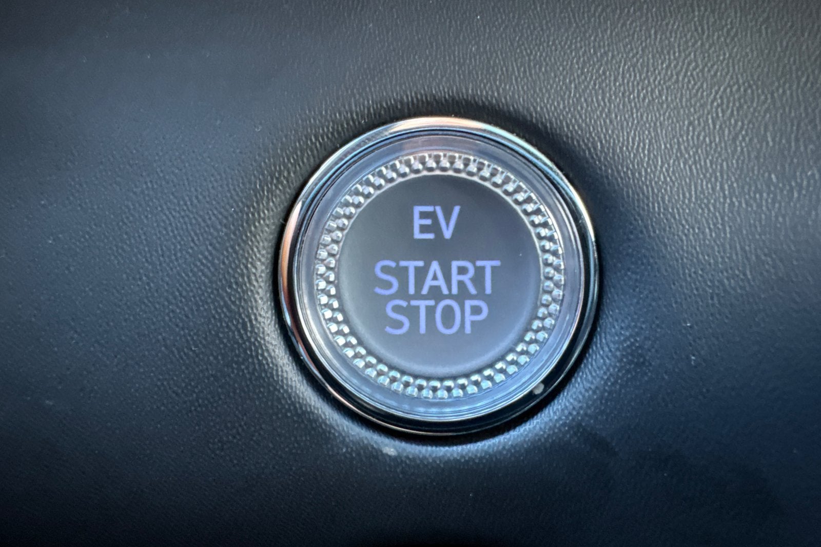 2023 Genesis GV60 Advanced