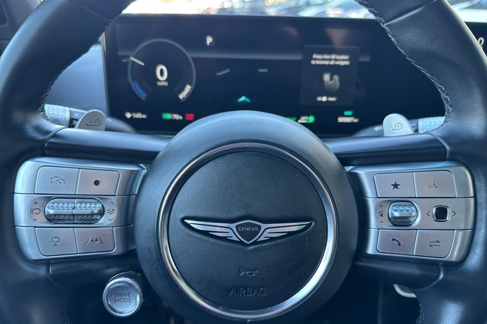 2023 Genesis GV60 Advanced