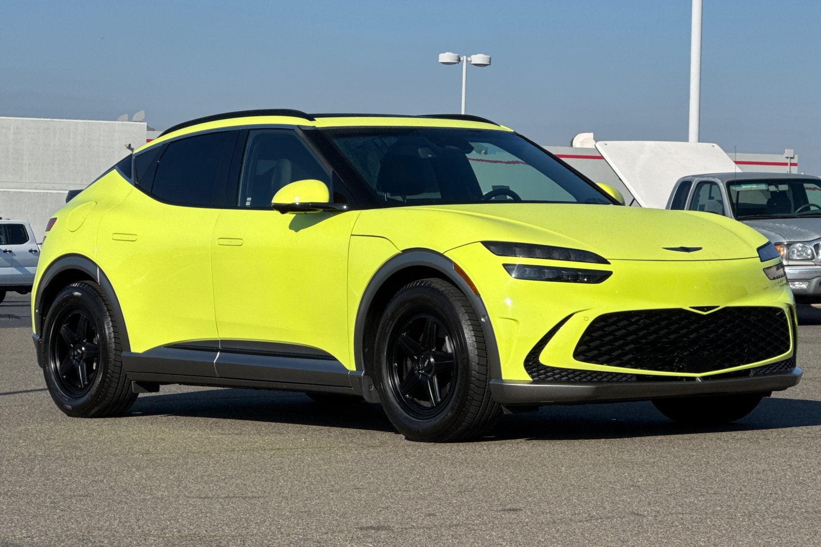 2023 Genesis GV60 Advanced