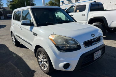 2013 Kia Soul +