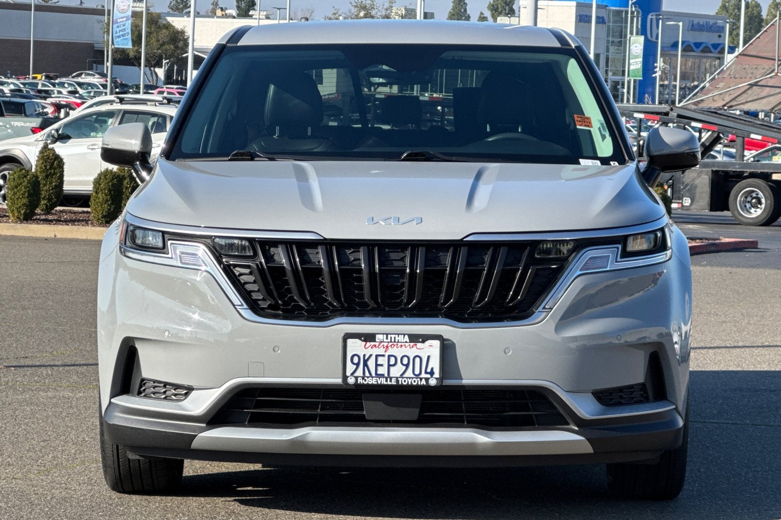 2024 Kia Carnival EX