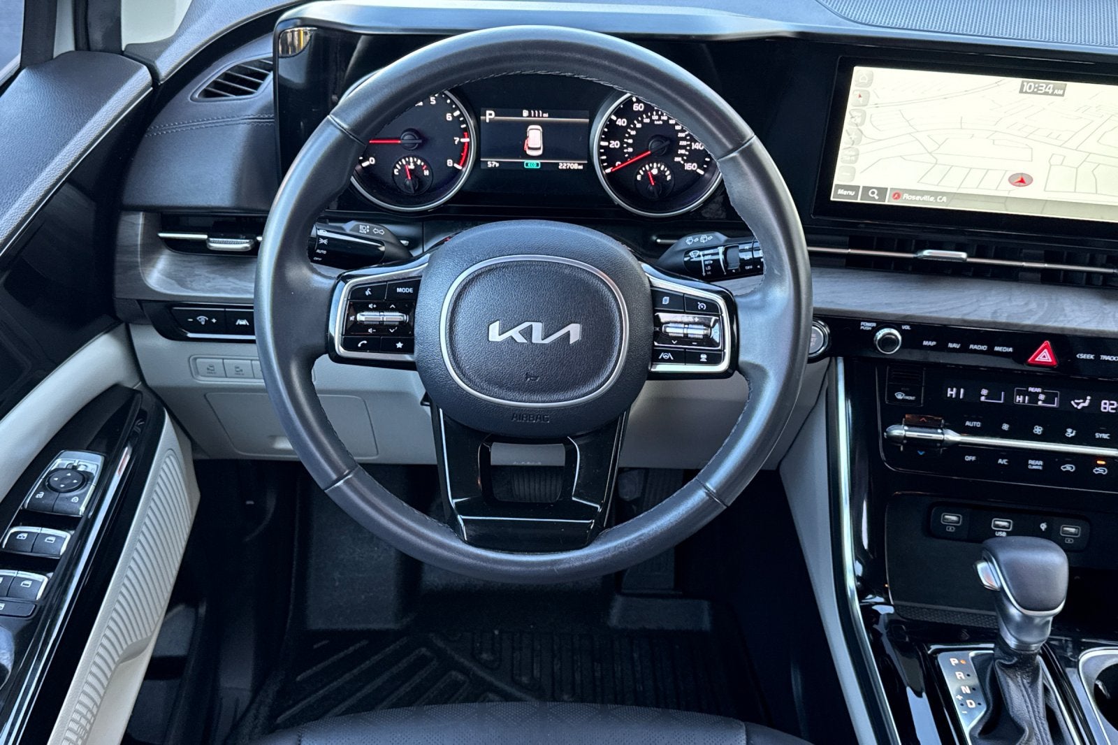 2024 Kia Carnival EX