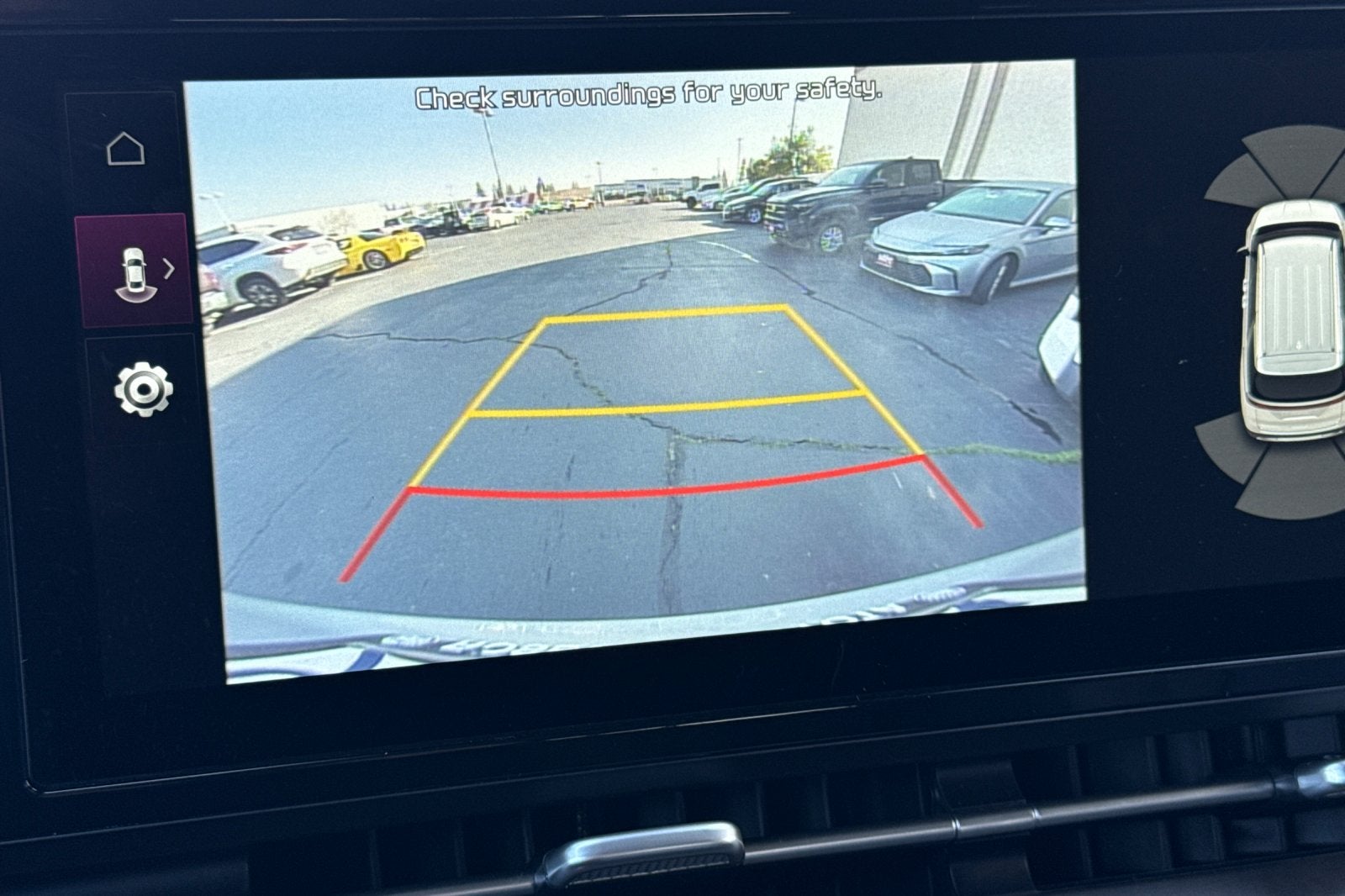 2024 Kia Carnival EX