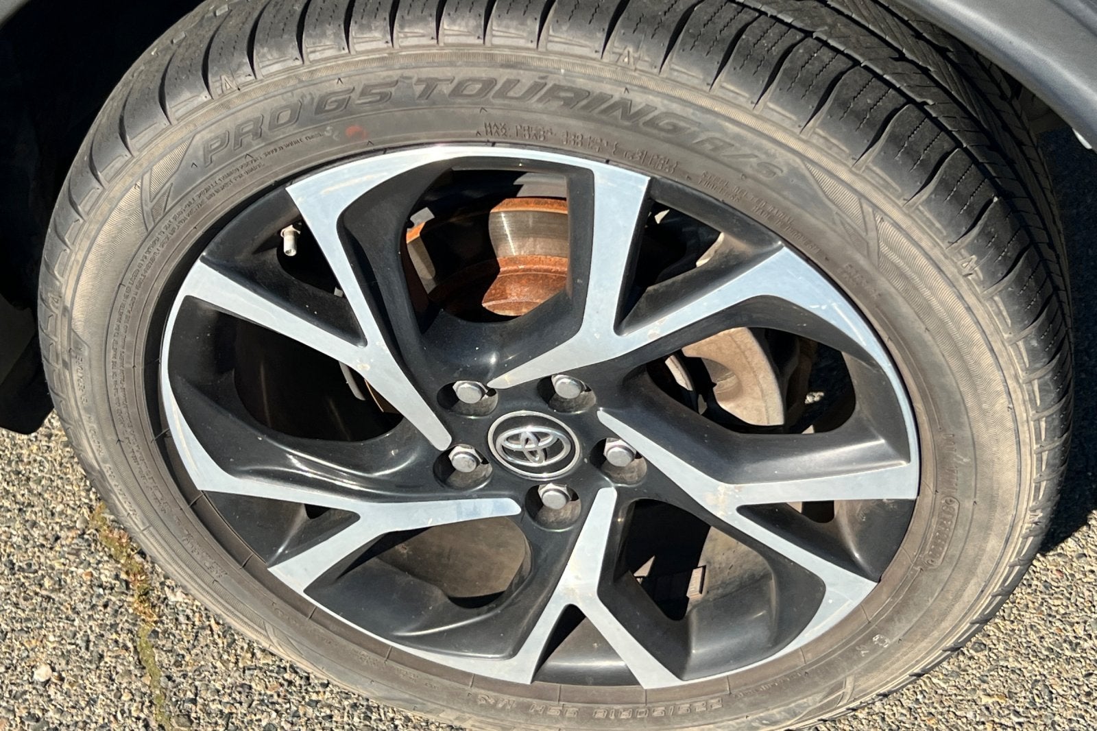 2018 Toyota C-HR XLE Premium