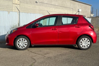 2017 Toyota Yaris L