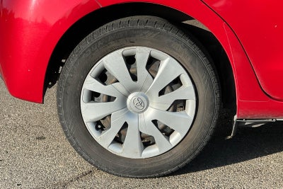 2017 Toyota Yaris L