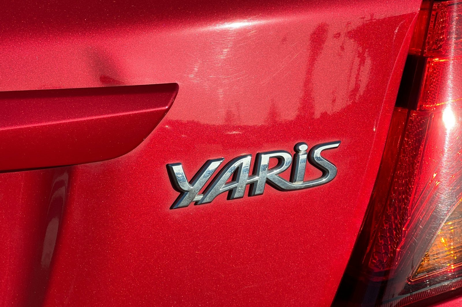 2017 Toyota Yaris L