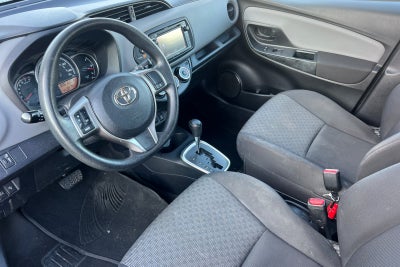 2017 Toyota Yaris L
