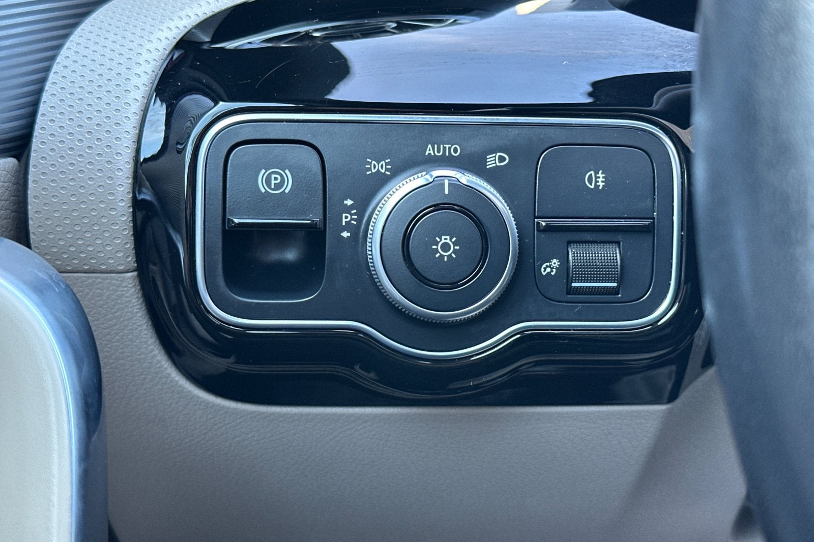 2021 Mercedes-Benz A-Class A 220