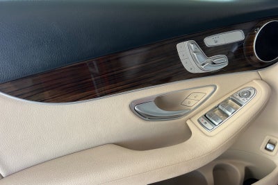 2021 Mercedes-Benz GLC GLC 300