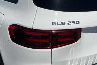 2025 Mercedes-Benz GLB 250 GLB 250