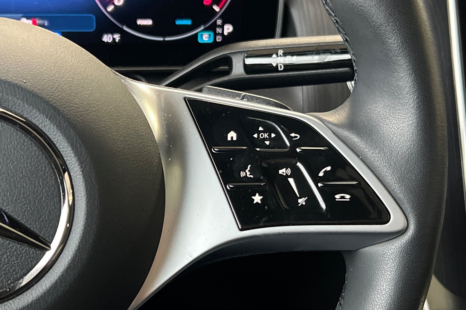 2025 Mercedes-Benz GLC GLC 300