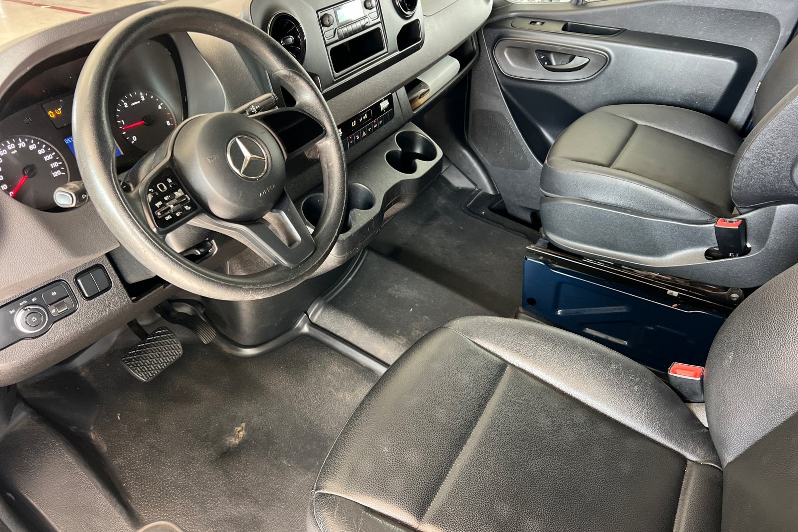 2022 Mercedes-Benz Sprinter Crew Van Base