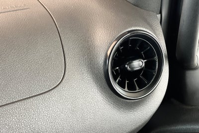 2022 Mercedes-Benz Sprinter Crew Van Base