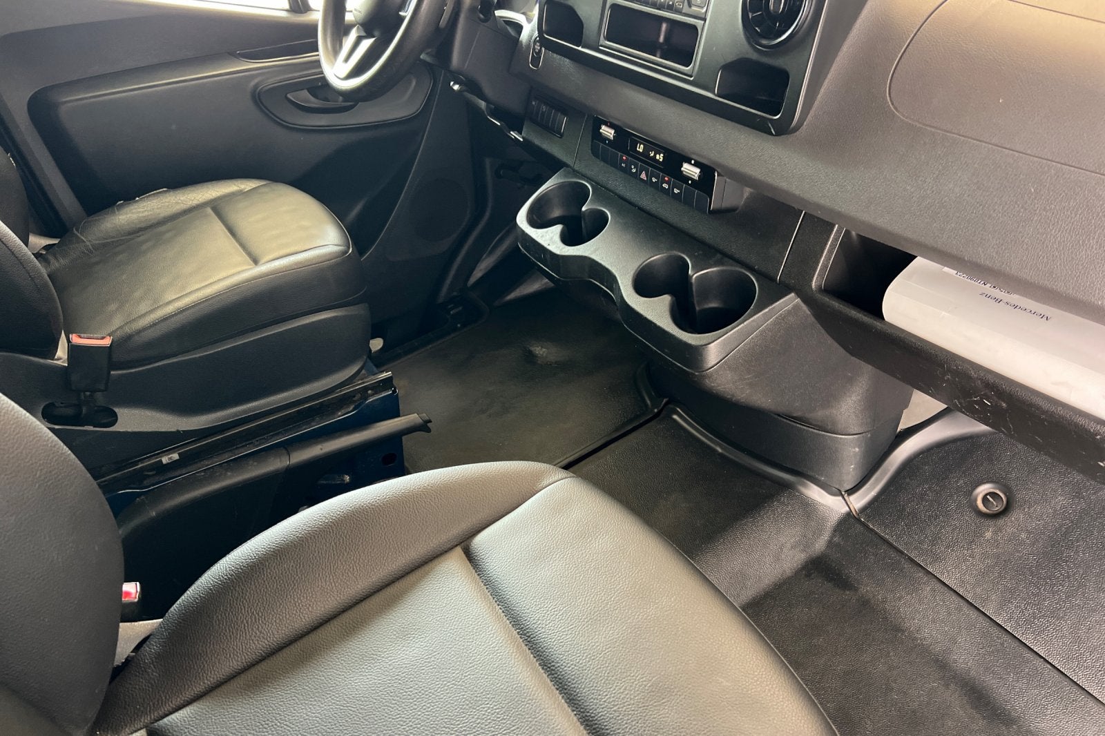 2022 Mercedes-Benz Sprinter Crew Van Base