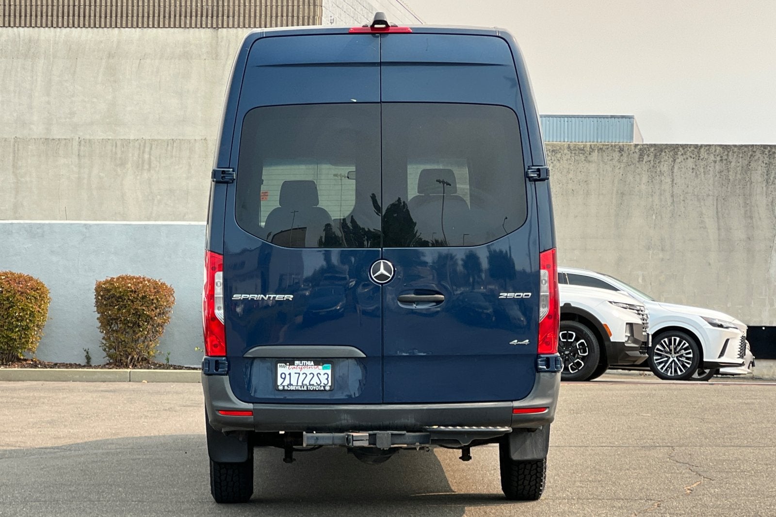 2022 Mercedes-Benz Sprinter Crew Van Base