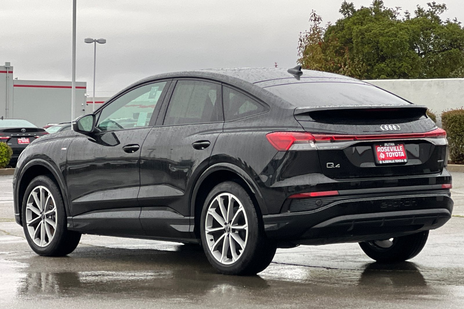2022 Audi Q4 e-tron Sportback Premium Plus