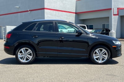 2017 Audi Q3 Premium