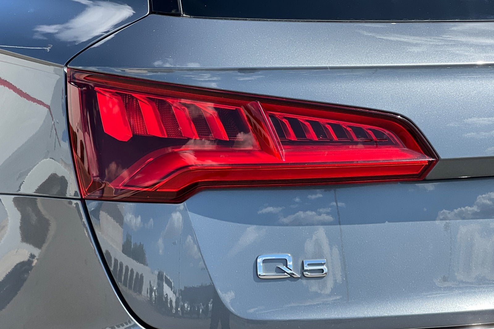 2018 Audi Q5 Premium Plus