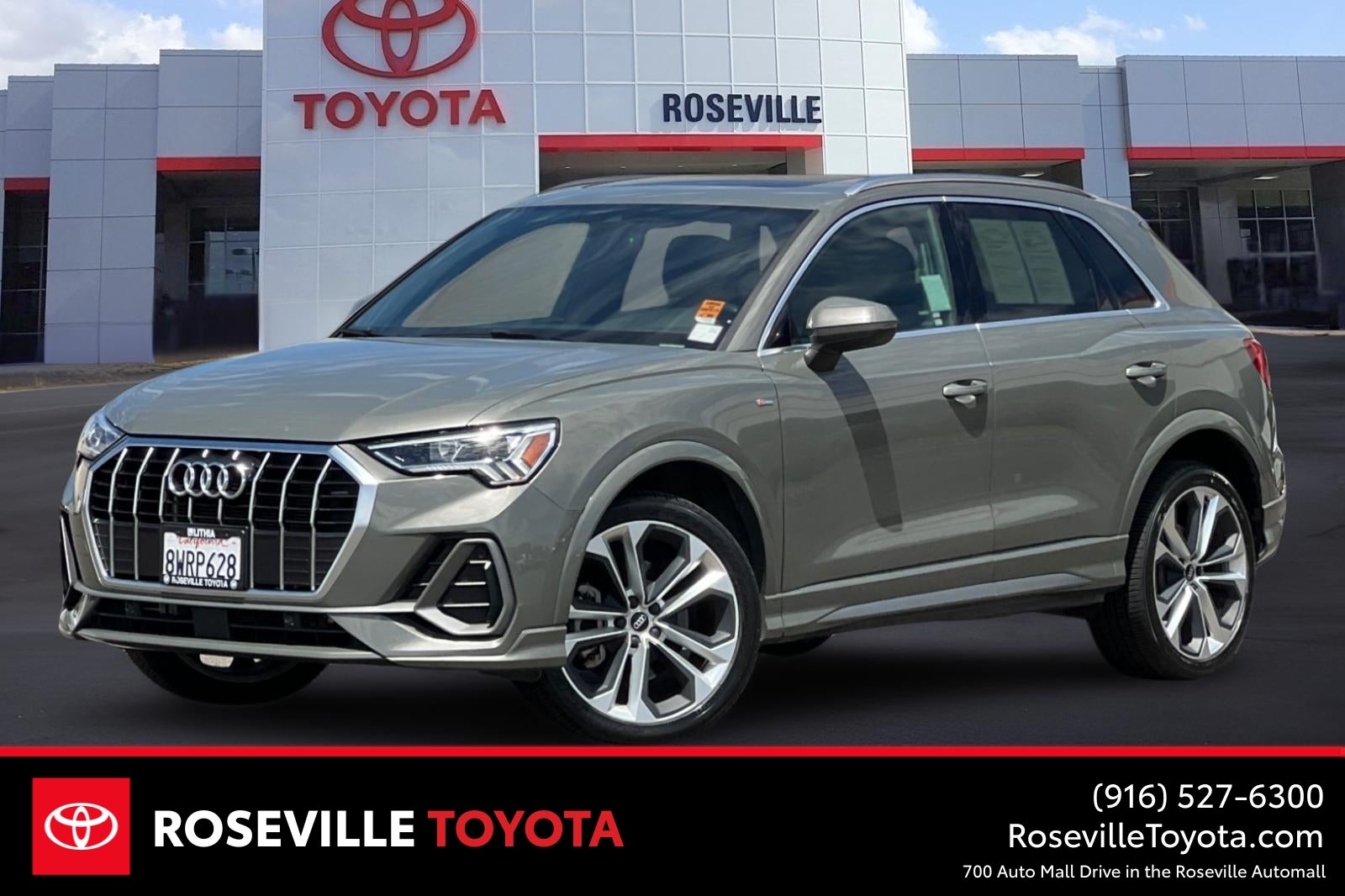 2021 Audi Q3 S line Premium Plus