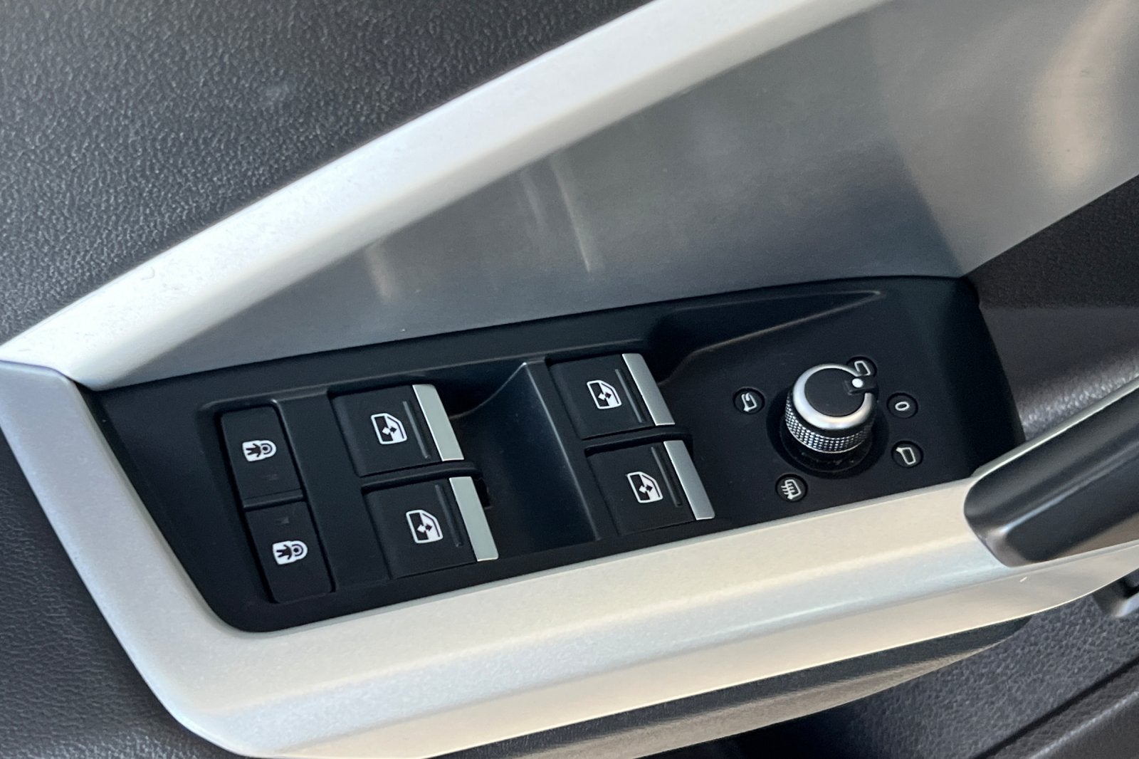 2021 Audi Q3 S line Premium Plus