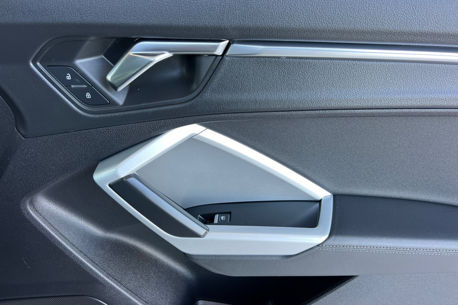 2021 Audi Q3 S line Premium Plus