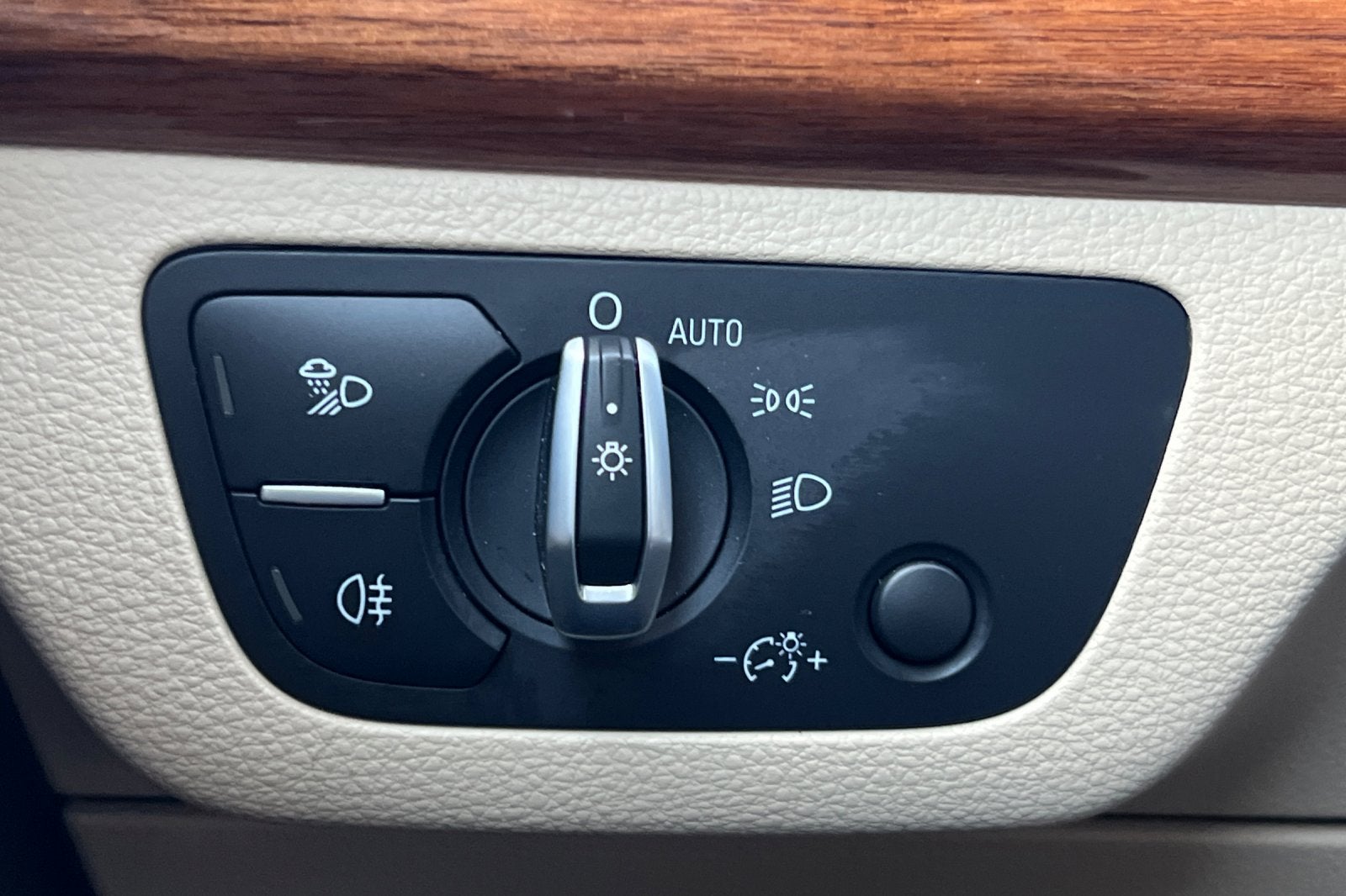 2023 Audi Q5 S line Premium