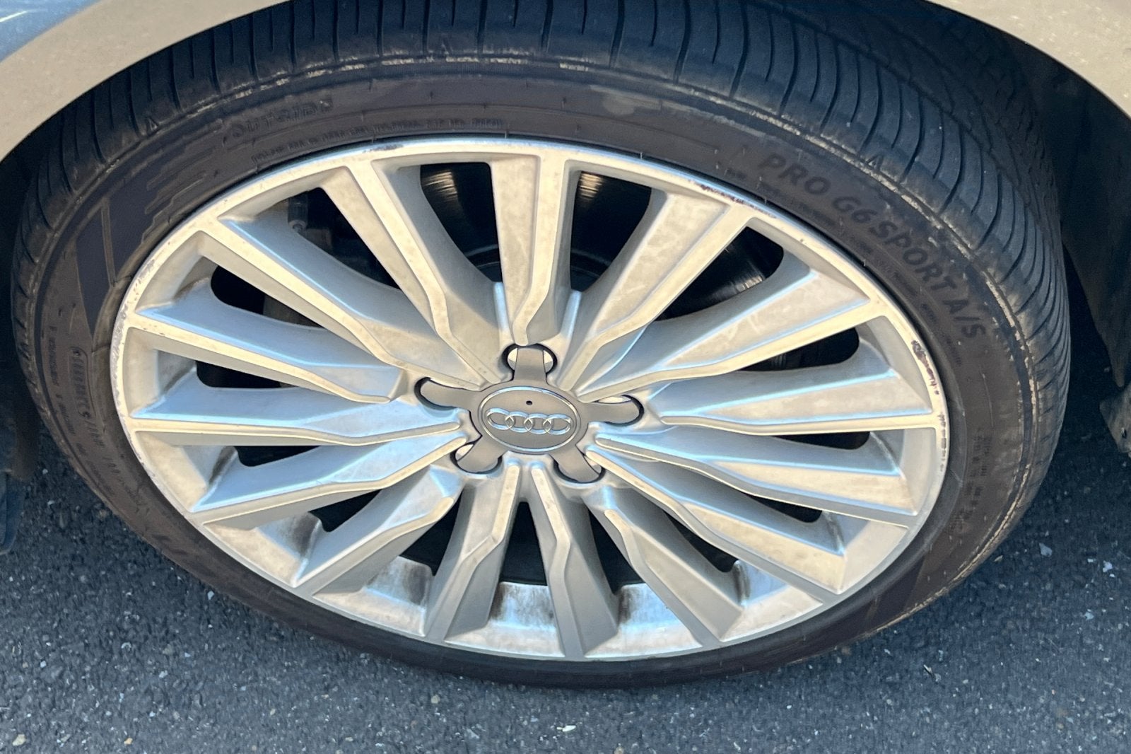 2016 Audi A3 e-tron Premium Plus