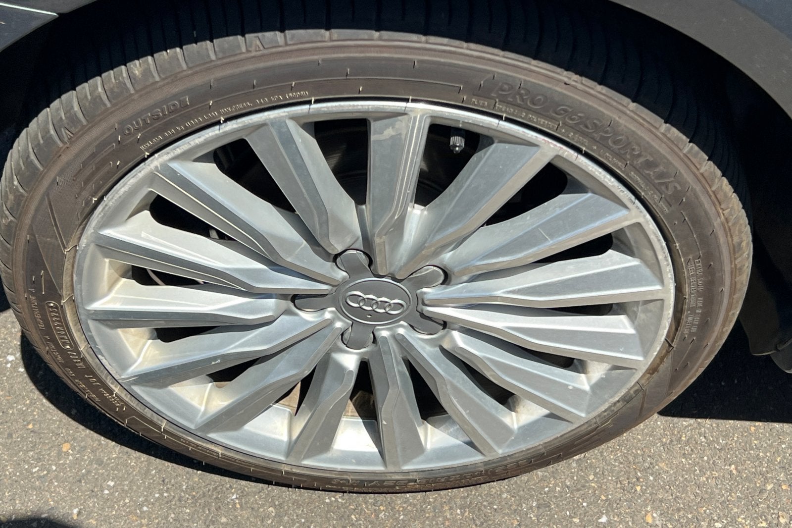 2016 Audi A3 e-tron Premium Plus