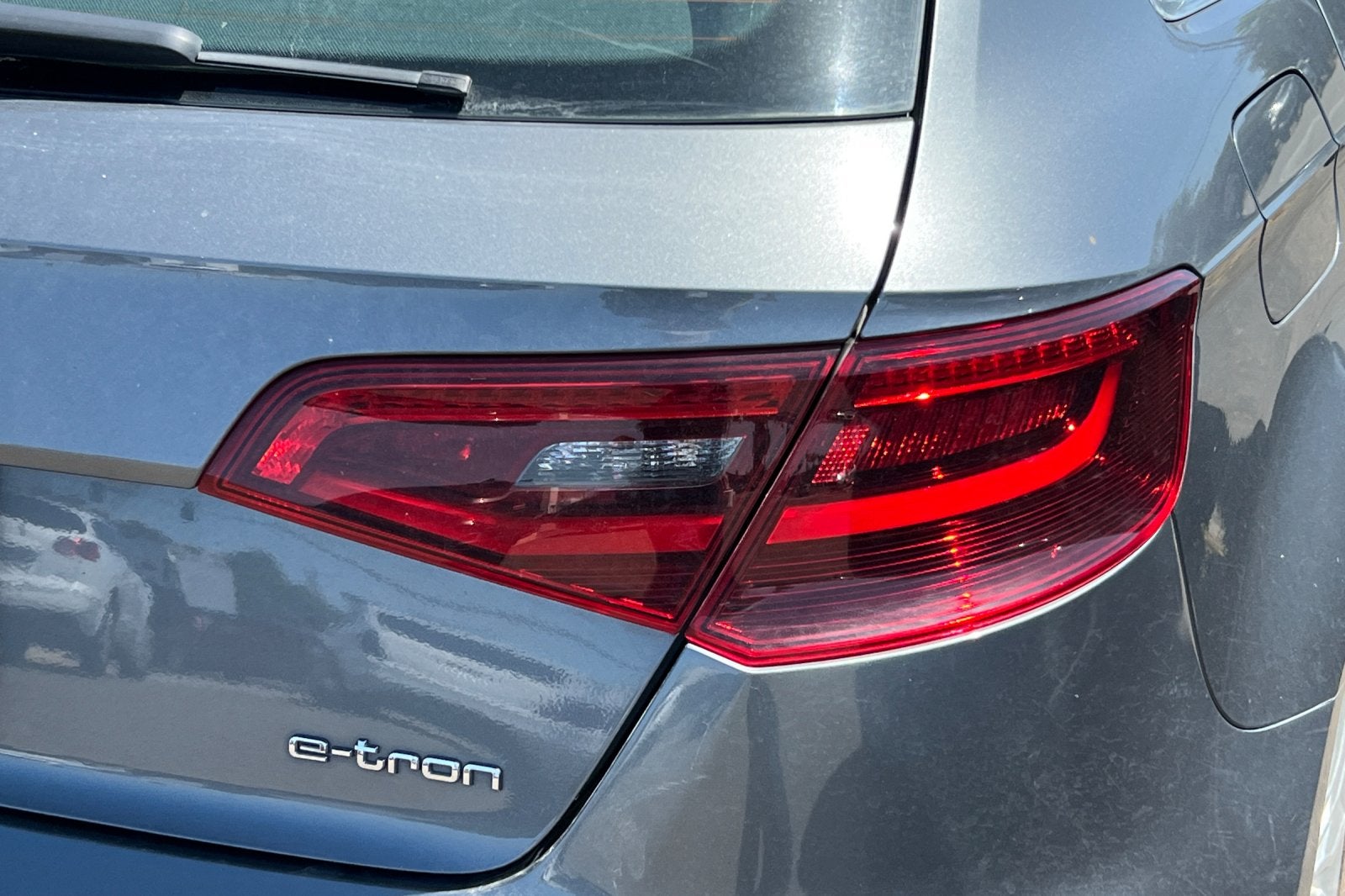 2016 Audi A3 e-tron Premium Plus