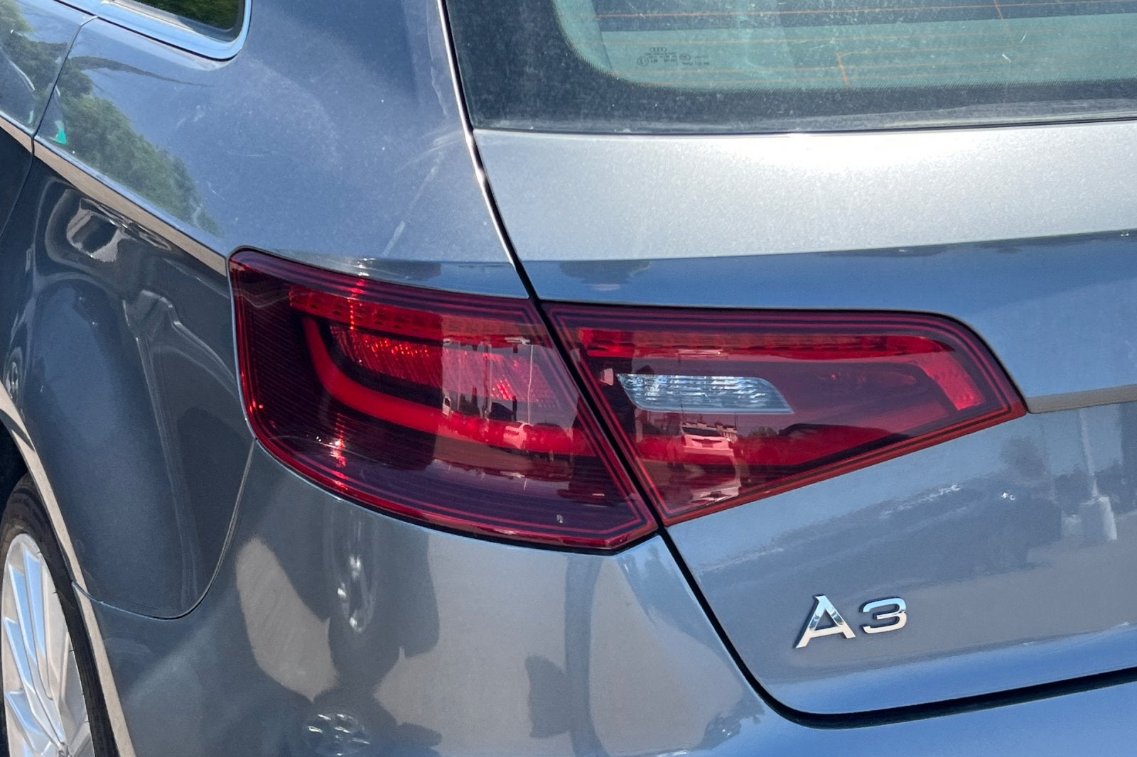 2016 Audi A3 e-tron Premium Plus