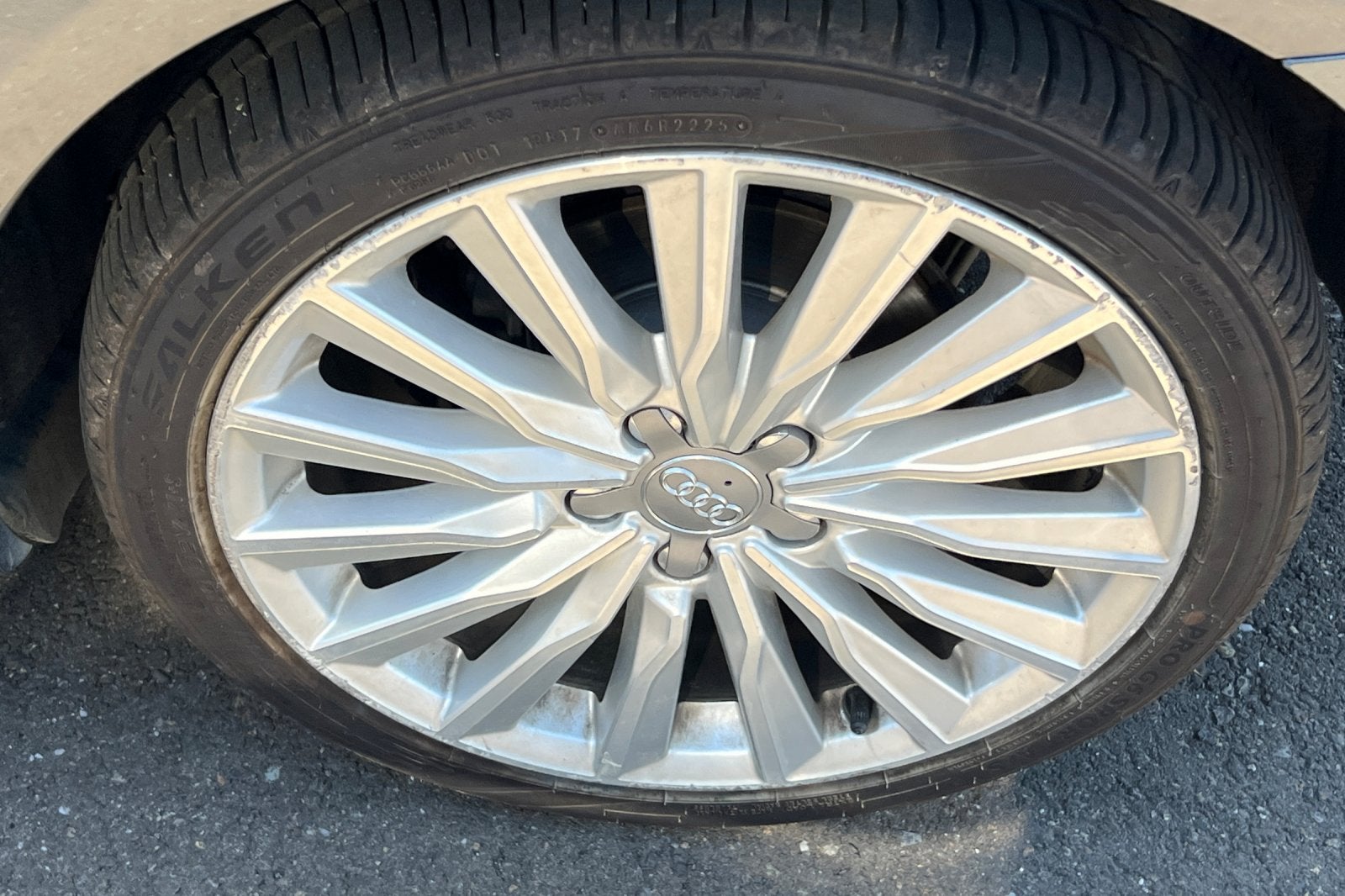 2016 Audi A3 e-tron Premium Plus