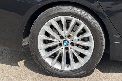 2021 BMW 530i 530i