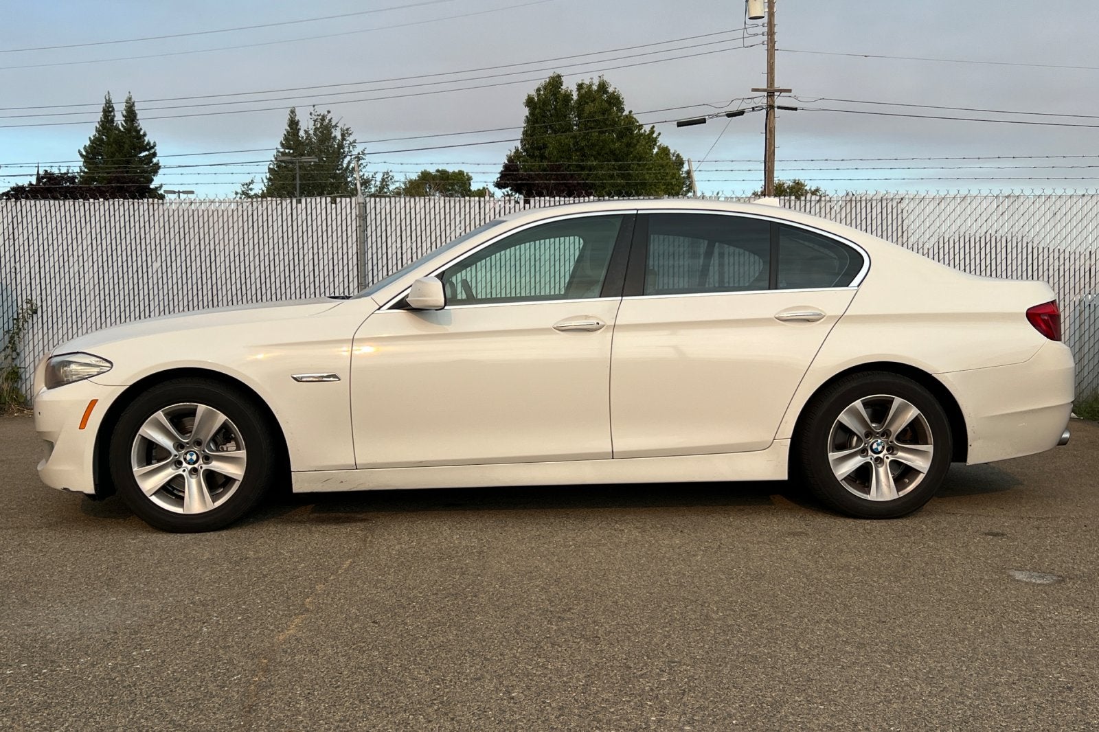 2011 BMW 528i 528i