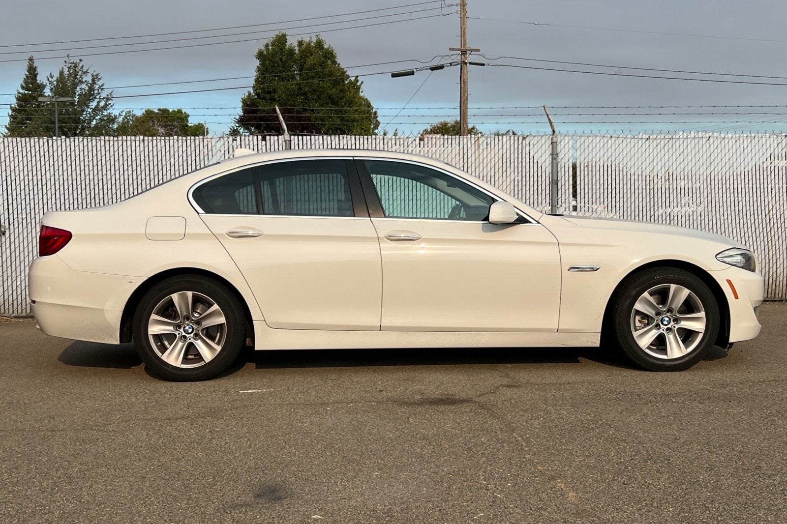 2011 BMW 528i 528i