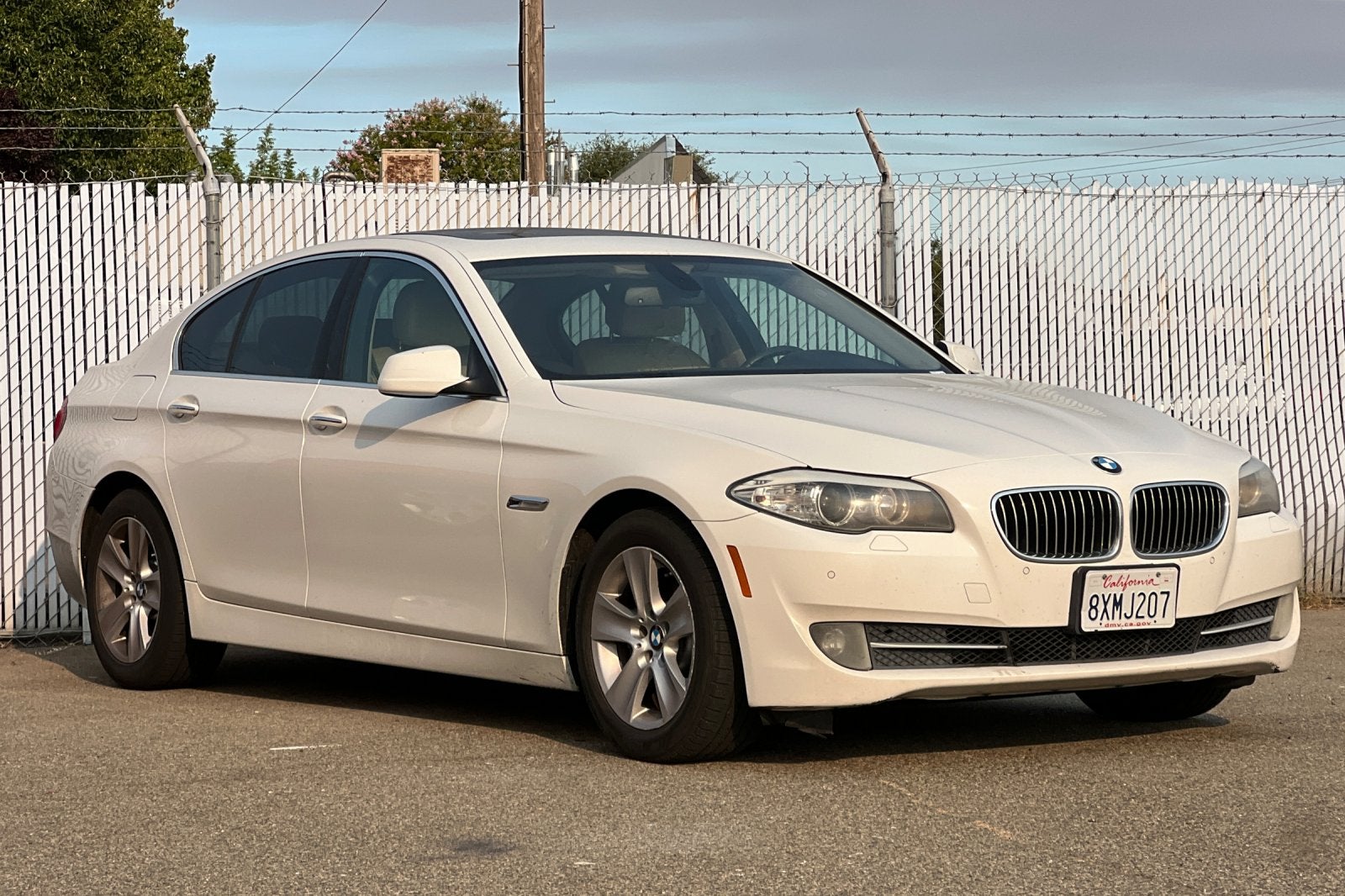 2011 BMW 528i 528i