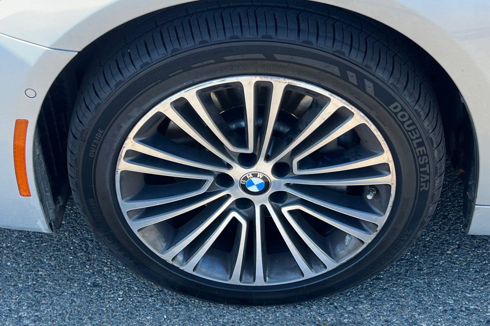 2020 BMW 530i 530i