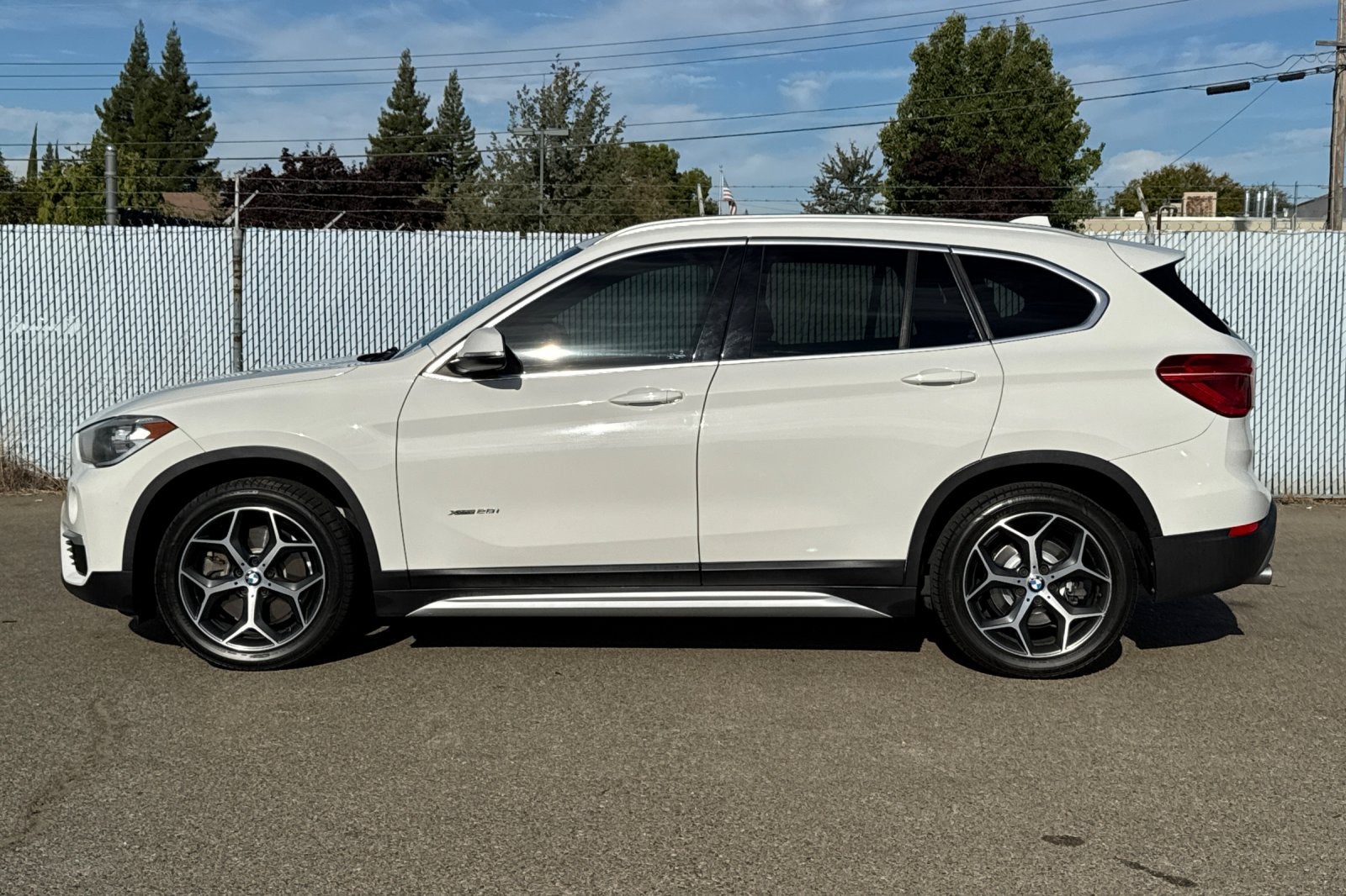 2018 BMW X1 xDrive28i xDrive28i