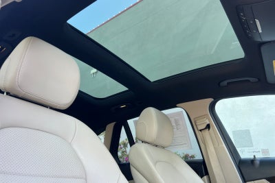 2018 Mercedes-Benz GLC 300 GLC 300